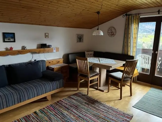 Biohof Schwanser Farm stay *